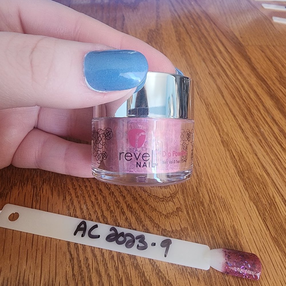 Revel 2023 Advent Calendar Dip Powder